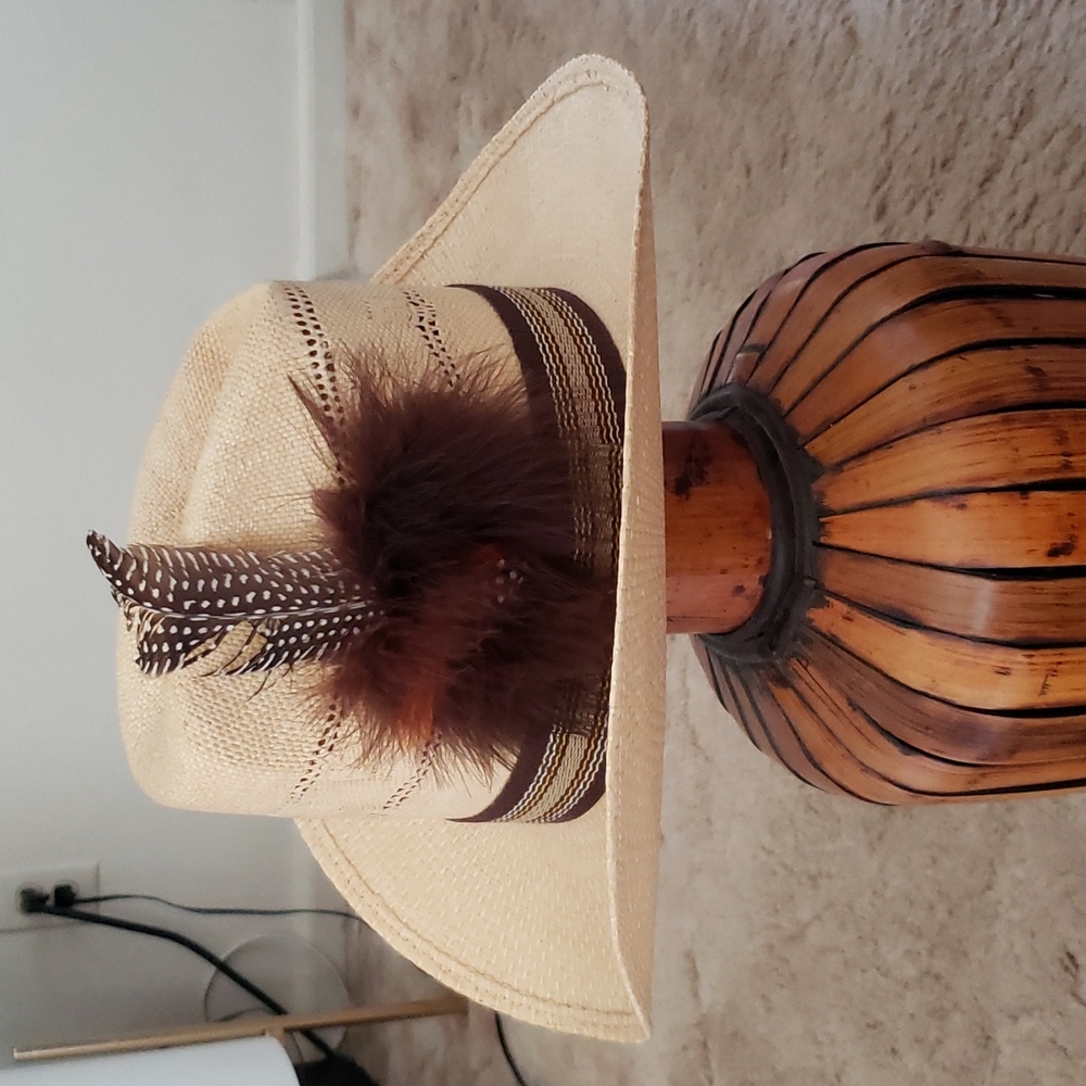 Stylish Tan Feathered Women's Hat